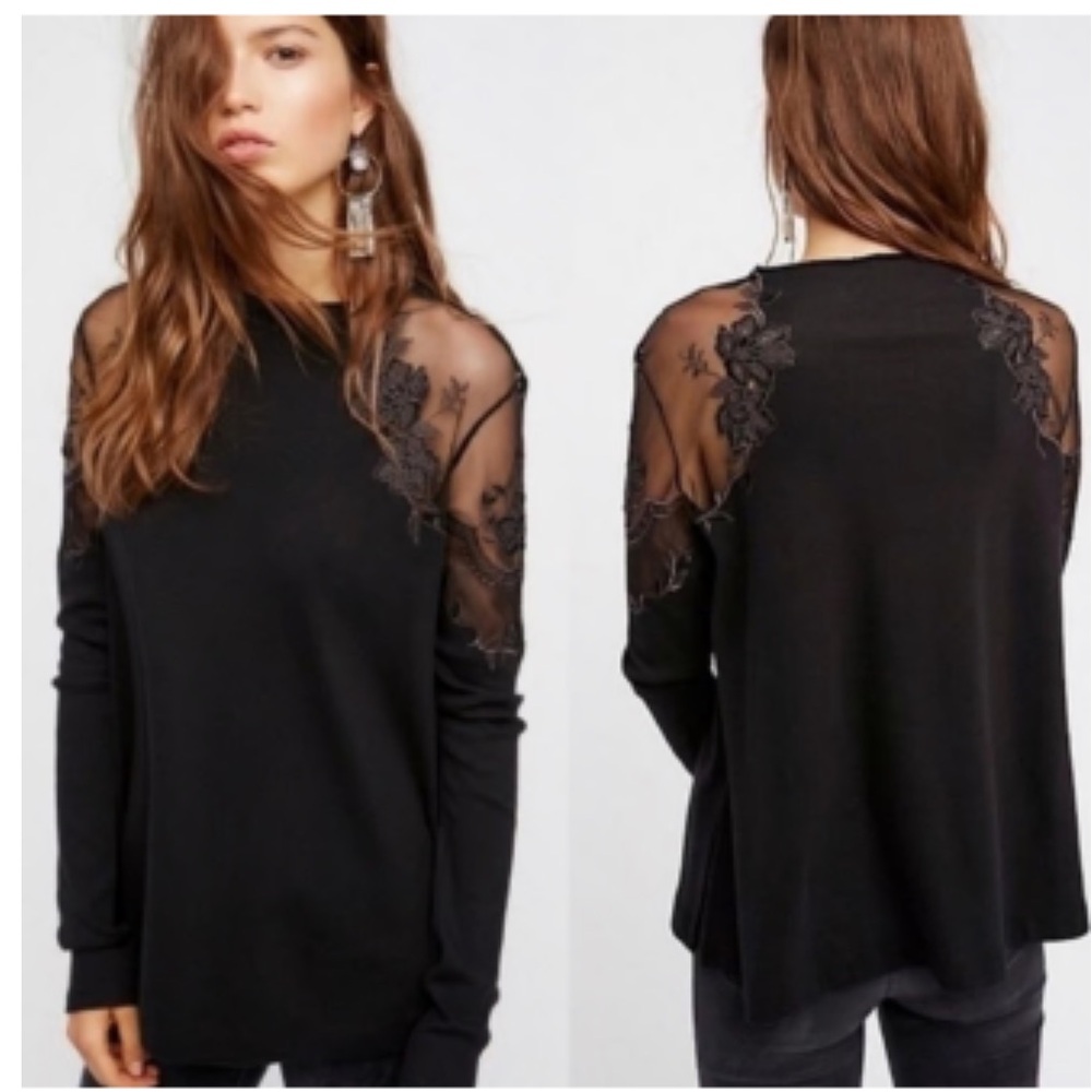 Free People Lace shoulder/sleeve top. Medium